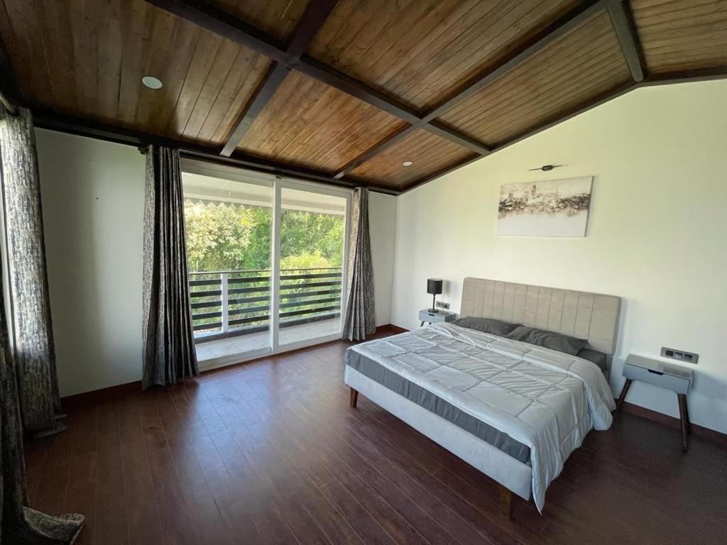 Вилла The Sky House Массури Экстерьер фото